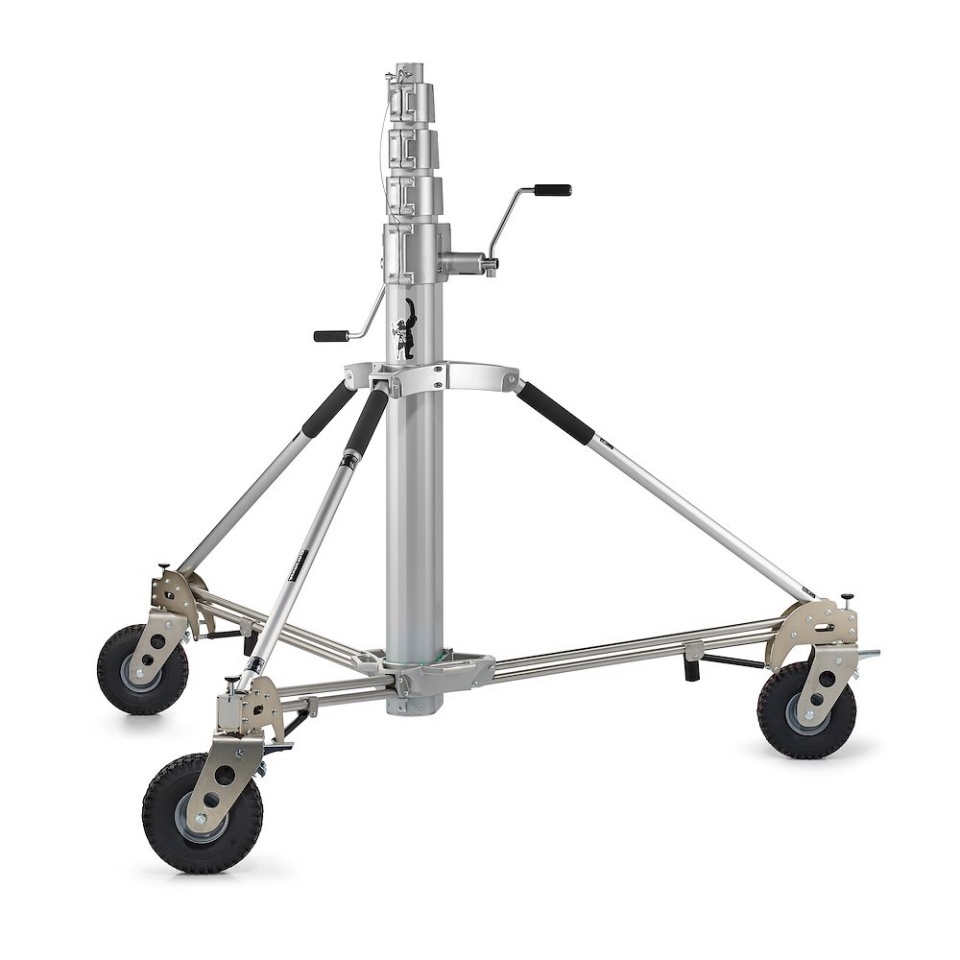 Long John Silver Stand 18.7FT